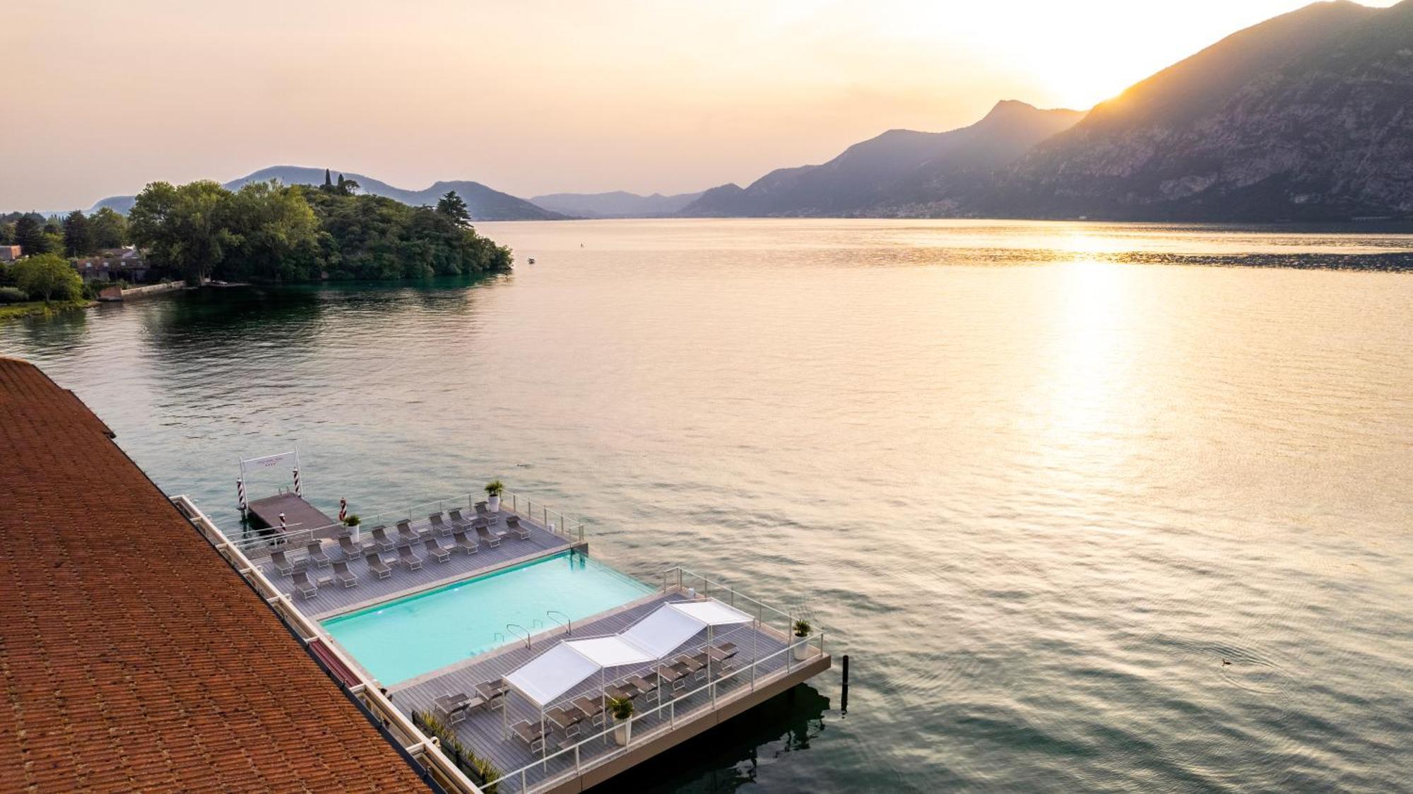 Araba Fenice Hotel Iseo Exteriér fotografie